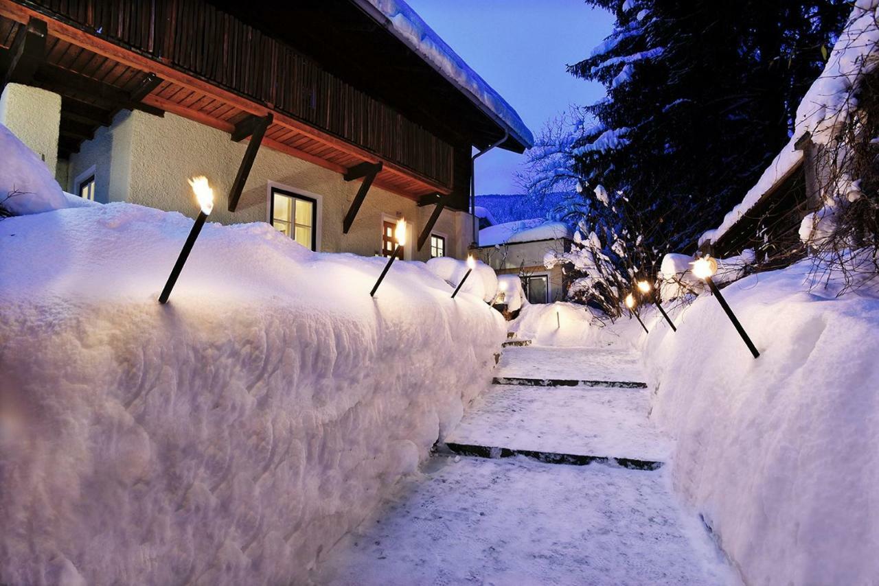 Landhaus Mooslechner ราดชตัดท์ ภายนอก รูปภาพ